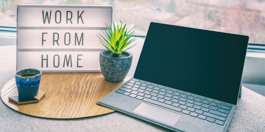 Outsource vs. Remote Hiring: 2026 Guide for SMBs